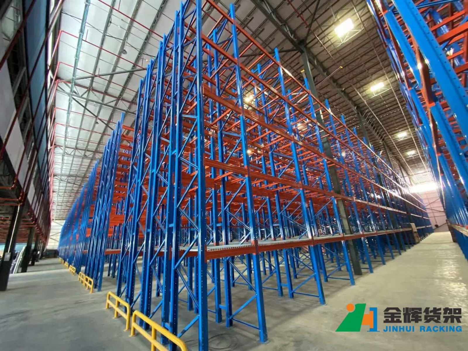 warehouse pallet racking layout maximizing vertical storage space warehouse pallet racking layout maximizing vertical storage space